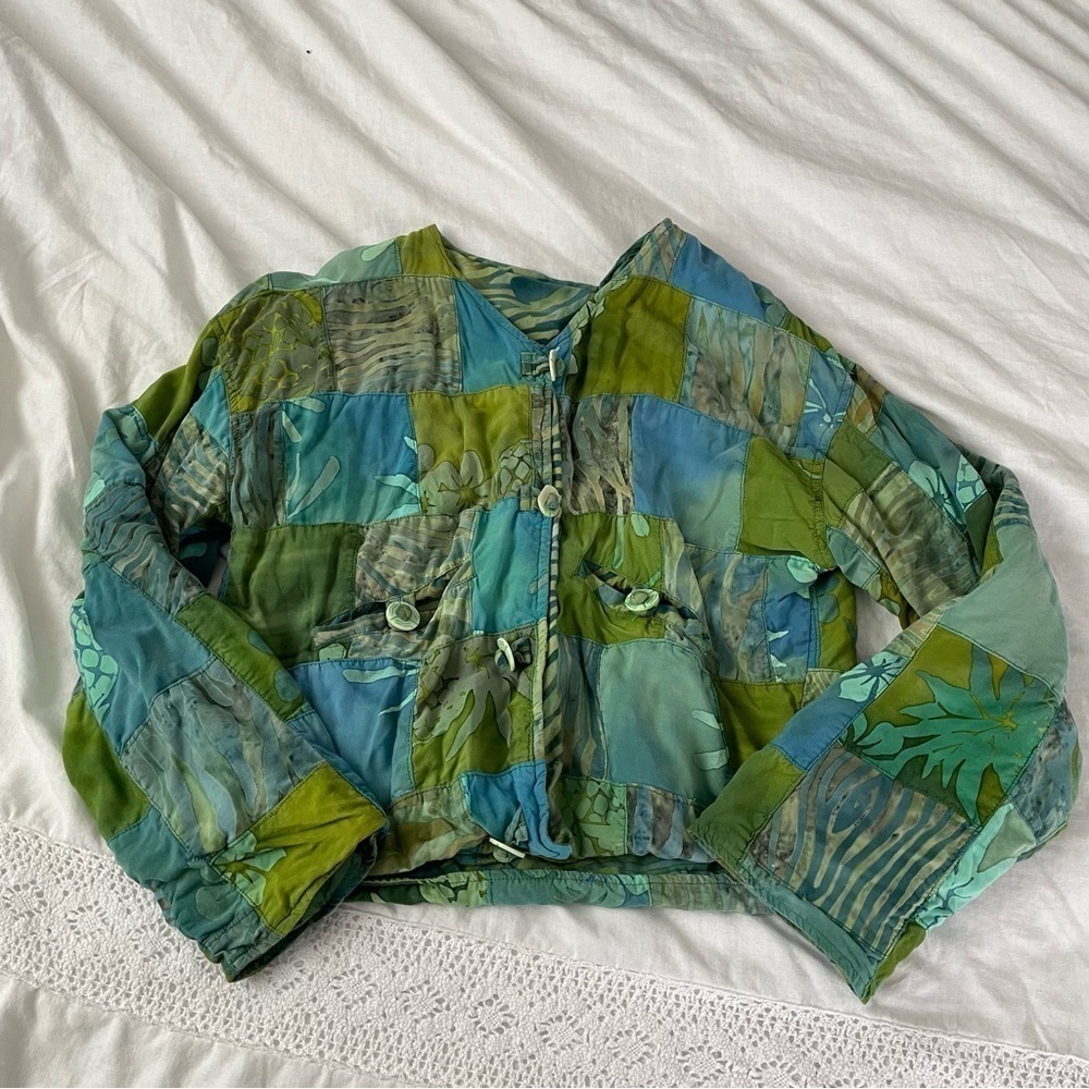 Vintage MEDIUM boho patchwork jacket green blue cotton floral plants hippie crop